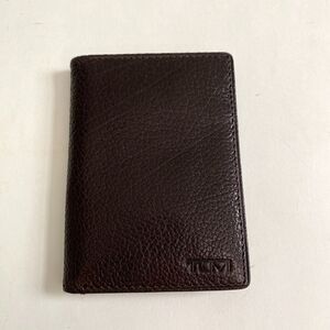 Tumi Pebbled Leather Slim Bifold Wallet Card Case Black ID Alpha Nassau Men